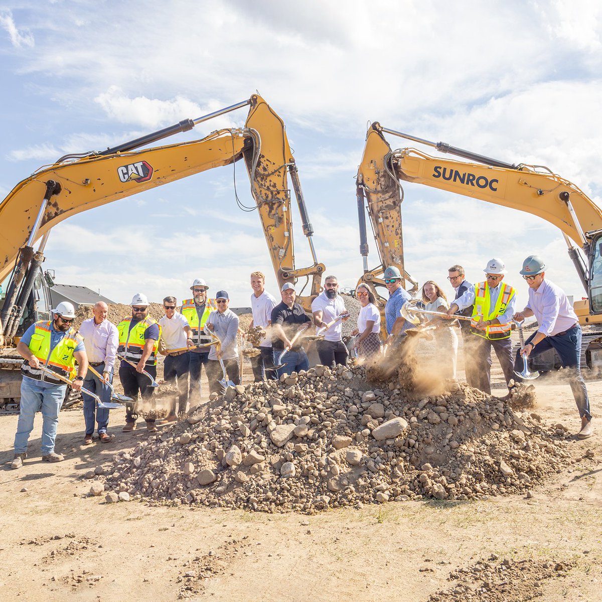 ZwickBuilds's tweet image. Zwick was honored to take part in the groundbreaking ceremony of Gardner Group’s newest project, GEM West Jordan. This sizable community will feature one-, two-, and three-bedroom units while offering residents access to a pool, clubhouse, gym, and other amenities.
