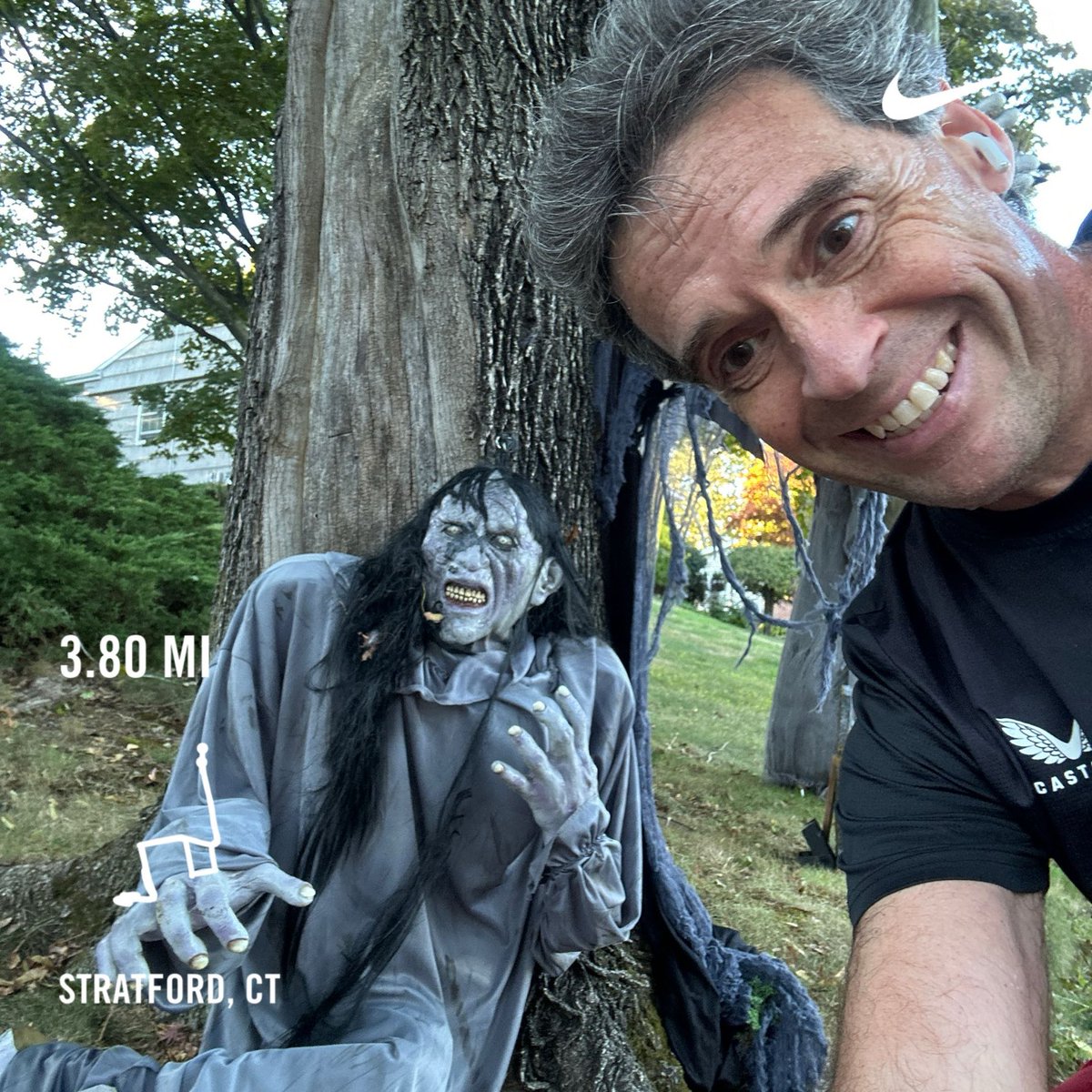 dmv1332's tweet image. Now time for this guy and I to #tapper #peakphase #complete #10days #hartfordmarathon #marathontraining #teamrandibandanas #randibandanas