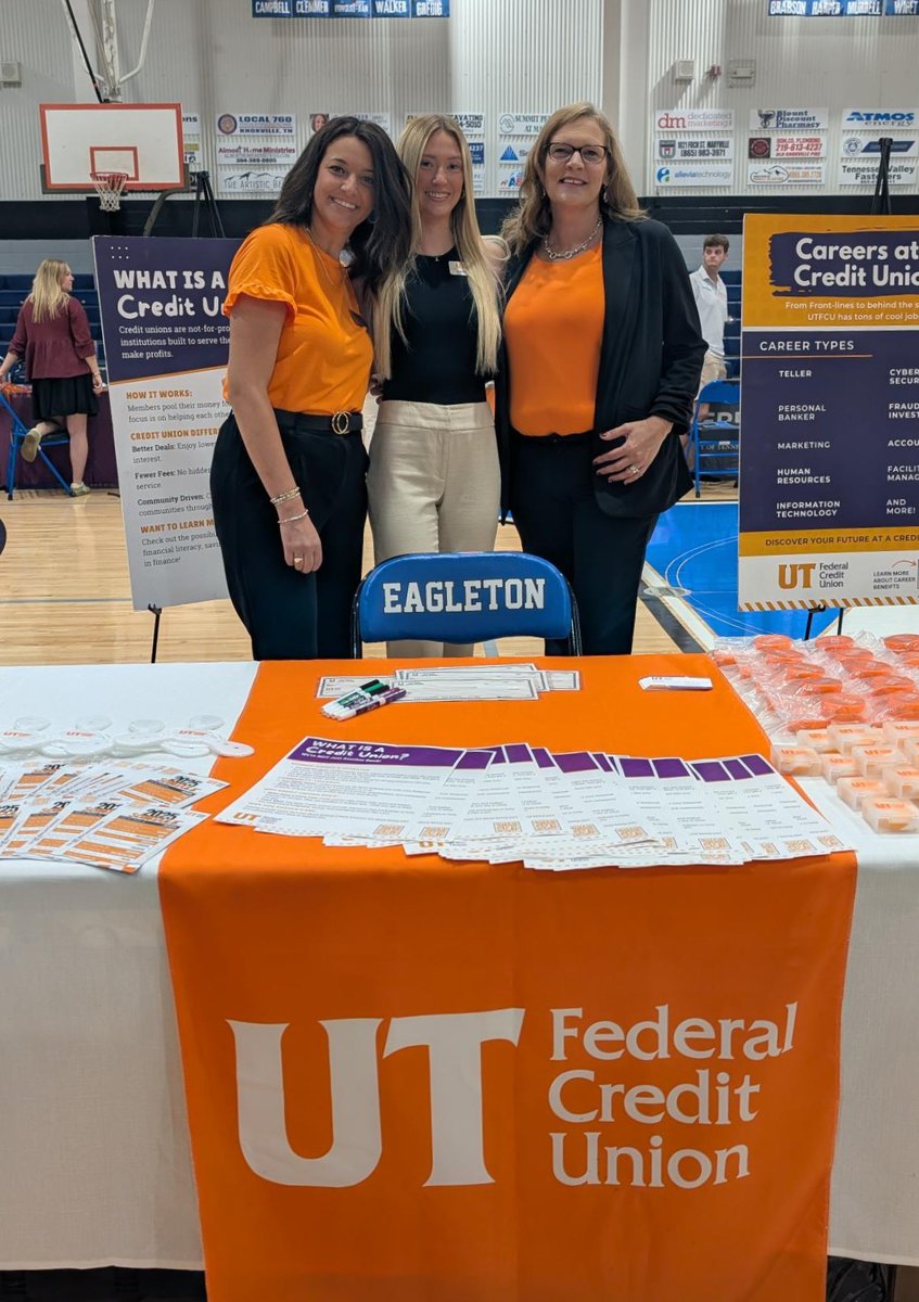 UTFCU's tweet photo. 🎓 UTFCU enjoyed being part of the College &amp; Career Fair at Eagleton College &amp; Career Academy  today! Always proud to support students as they plan for the future. 💼🙌 #UTFCUintheCommunity #FutureReady https://t.co/0kvSHYgBwU