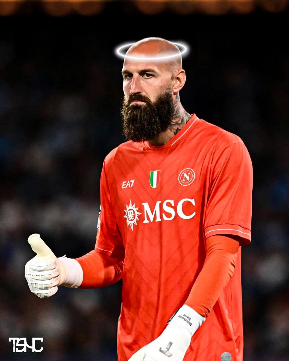 tri_napoliclub's tweet photo. Thou shall not pass 😇🧤
#ForzaNapoliSempre #TriStateNapoliClub https://t.co/Ze7hrQPBlK