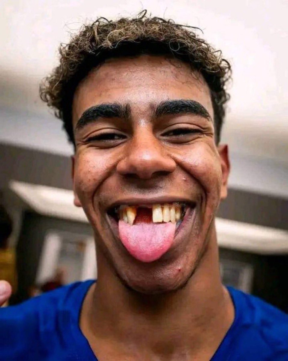 Somkene❔ tweet media