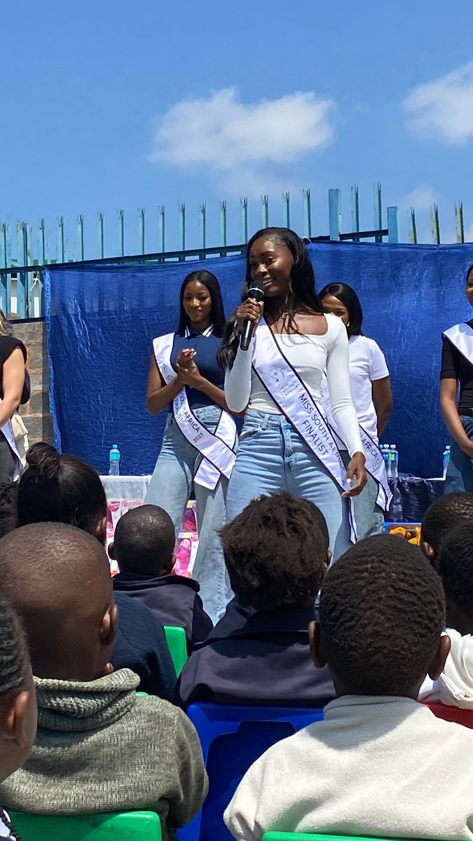 GivenReporter's tweet image. What a successful activation deep in Alexandra Township it was! It was a pleasure to meet the Miss SA 2025 finalists. 

Photographed by: me 😊

#MissSA2025