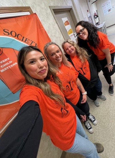 ArtemisGoldInc's tweet image. As part of our recognition of the National Day for Truth and Reconciliation, our teams at Blackwater Mine and in our offices came together in meaningful ways to honour the day with respect, reflection, and solidarity.
#NDTR #truthandreconciliation #orangeshirtday