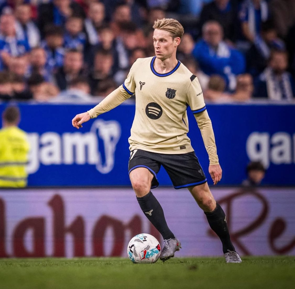 كالعادة مباريات كبيرة ضد اوفيدو و مايوركا وضد الكبار يختفي ، مستحيل اوثق في لاعب مثله ، زبالة وانتم بكرامة