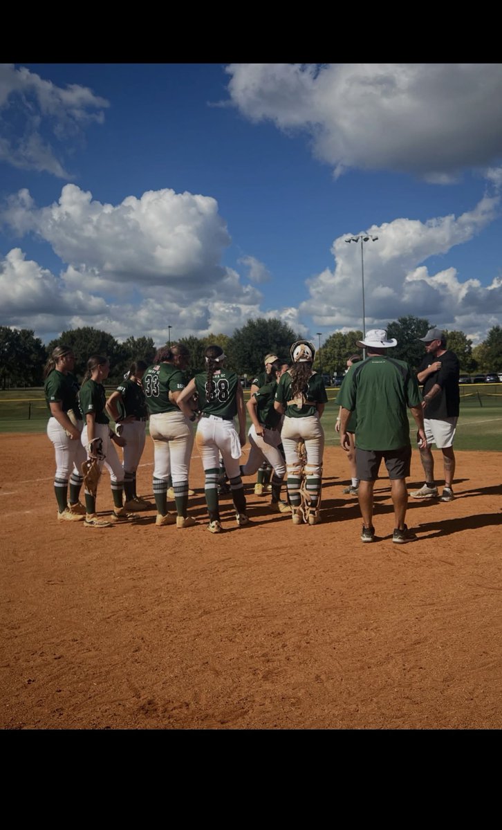 Lana Nolan tweet media