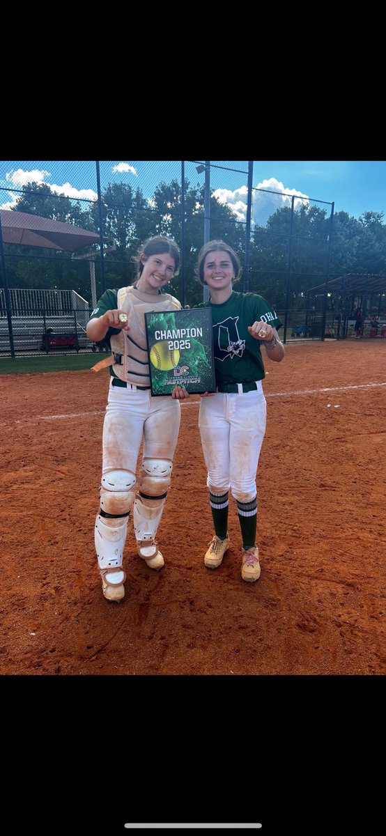 Lana Nolan tweet media