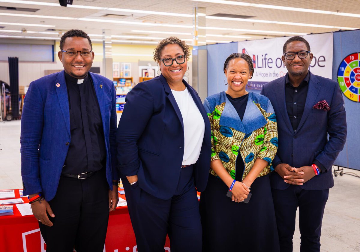 We were honored to welcome Deputy Mayor Suzanne Miles-Gustave and Acting Commissioner Dr. Michelle Morse of <a href="/nycHealthy/">nychealthy</a>. Thank you for visiting <a href="/LOHNYC1/">Life of Hope</a>, a hub of HOPE! Join us at the ribbon cutting! Keep the faith and share the HOPE! <a href="/porezlux/">Porez Luxama</a>
