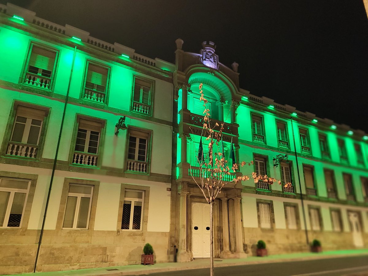 <a href="/ponsalsergas/">Área Sanitaria de Pontevedra e O Salnés</a> <a href="/ry_susana/">Susana Romero</a> <a href="/ConArtritis/">ConArtritis</a> <a href="/depo_es/">Deputación Pontevedra</a> <a href="/MabelAvendao1/">Mabel Avendaño</a> <a href="/josechenco/">Juan José</a> <a href="/ConcellodeBueu/">Concello de Bueu</a> <a href="/ConcelloNigran/">Concello de Nigrán</a> <a href="/ponteareas_gal/">Concello Ponteareas</a> <a href="/ConcelloBaiona/">ConcellodeBaiona</a> <a href="/PorrinoConcello/">Concello do Porriño</a> <a href="/Pontevedrate/">Concello de Pontevedra</a> <a href="/OurenseConcello/">Concello de Ourense</a> Caminamos un poquito hasta el Pazo Provincial <a href="/DeputacionOU/">Deputación de Ourense</a> precioso de verde 💚
#OctAR25 #Luceporlaartritis25 #DiaNacionalArtritis <a href="/ConArtritis/">ConArtritis</a>