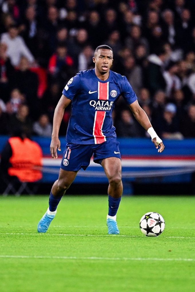 MEGA PSG 🇵🇸 tweet media