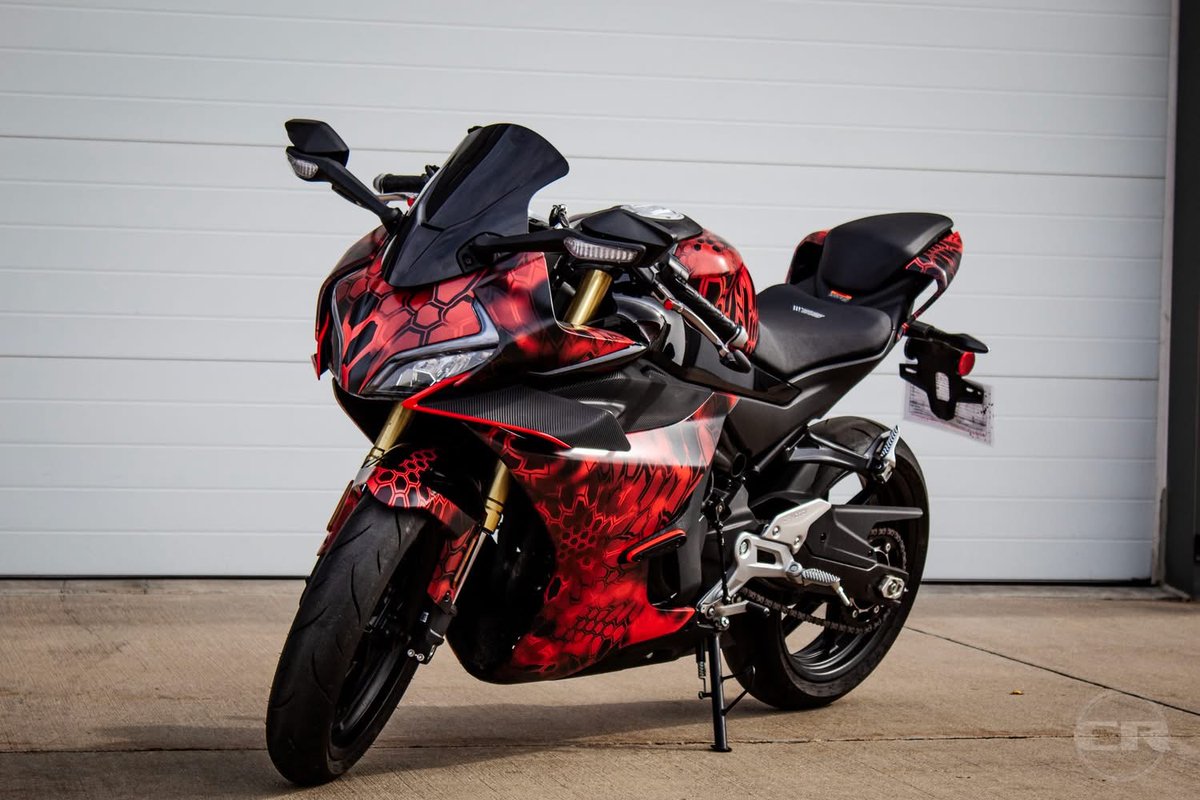 MetroRestyling.com tweet media