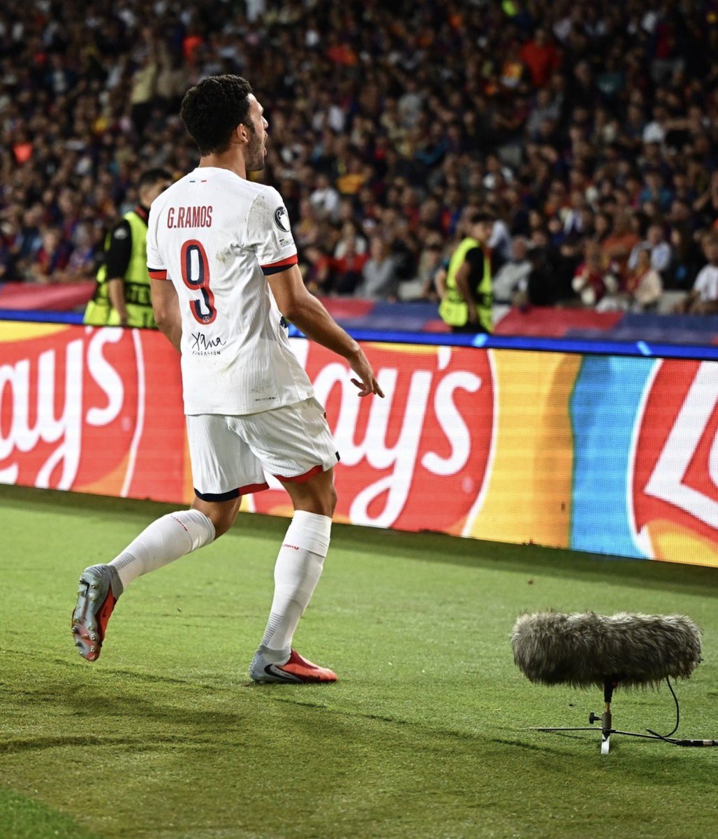 PSG_Report's tweet image. Gonçalo Ramos: “We’re the Champions of Europe, that’s all I can say you know. If you’re better, you have to show it on the pitch, not just talk off the pitch.” 🗣️🔥