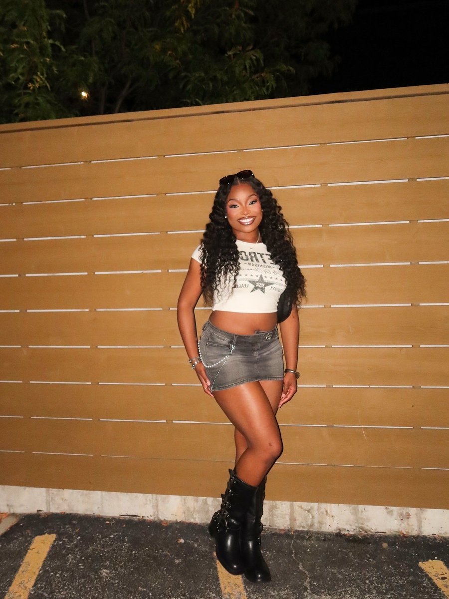 oluwatobi monique ✨ tweet media
