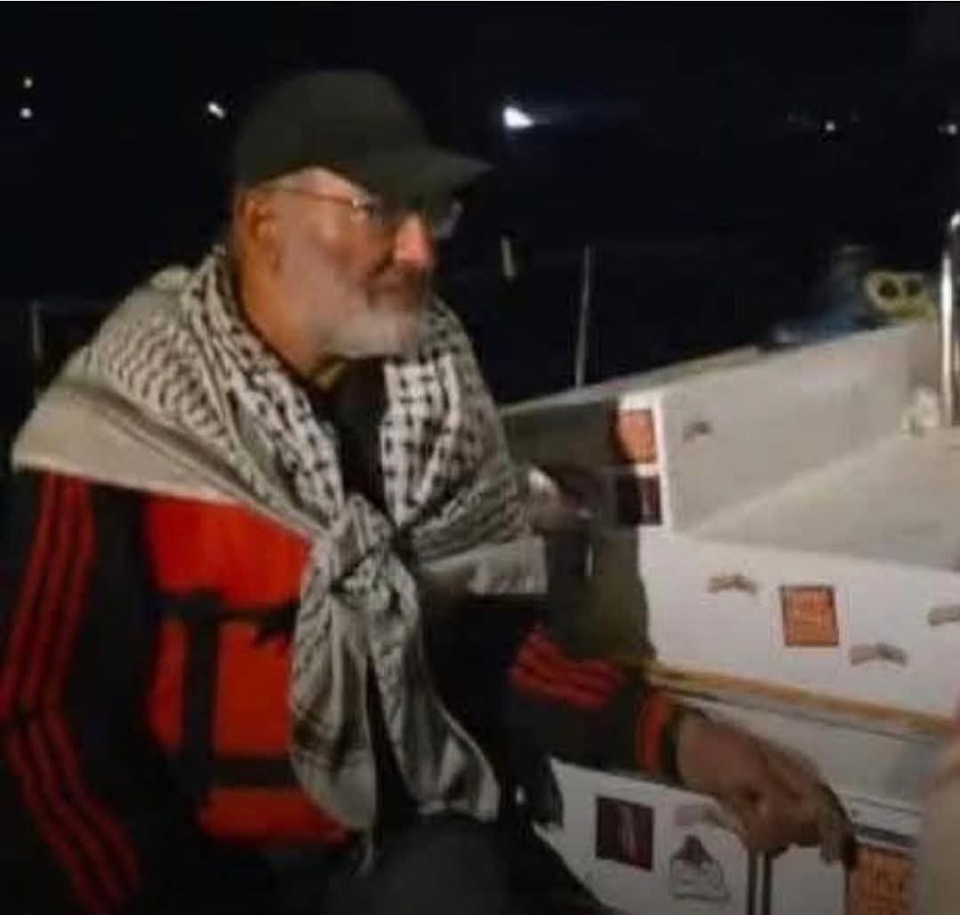 abrahamdanish17's tweet image. The honor of trying is enough for you, heroes.
History will not forget what you did especially at this time. #GlobalSumudFlotilla #hero #slute