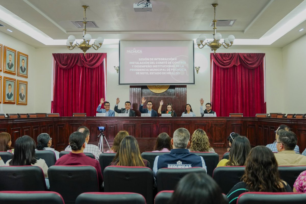 JorgeAlbertoR_'s tweet photo. Lo más importante es seguir trabajando con orden y transparencia. 🙌

Por eso hoy reforzamos ese compromiso con la instalación del Comité de Control y Desempeño Institucional, que nos permitirá supervisar y mejorar continuamente el trabajo de la Presidencia.

Seguimos cumpliendo con la ciudadanía. ✅

#PachucaHonesta #CapitalDeLaTransformación