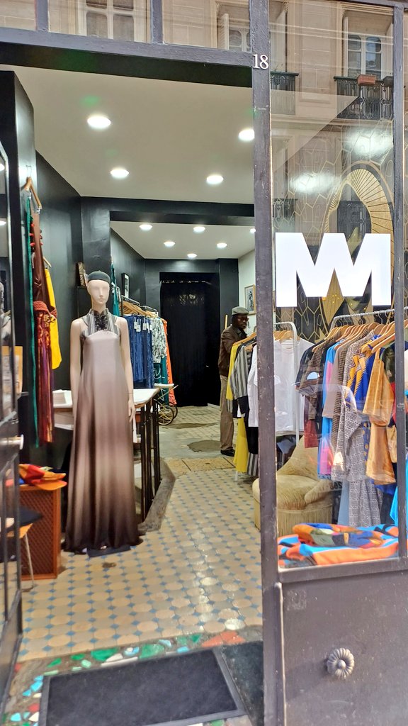 Kanyo_M's tweet photo. Paris is the window to the world of fashion and through it, Kanyo M steps forward. 

From Botswana 🇧🇼  to the world 🌎 our story continues at Le Marais, the heart of fashion in Paris. 

(📍See first comment for address.) https://t.co/1VGynWRLlQ