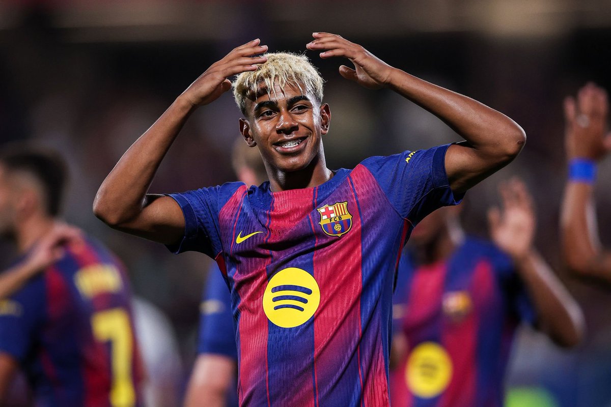 VibesFoot's tweet image. 🗣️ Nuno Mendes 🇵🇹 sur son duel face à Lamine Yamal 🇪🇸 :

« 𝗖&apos;𝗘𝗦𝗧 𝗨𝗡 𝗣𝗟𝗔𝗜𝗦𝗜𝗥 𝗗𝗘 𝗝𝗢𝗨𝗘𝗥 𝗖𝗢𝗡𝗧𝗥𝗘 𝗟𝗔𝗠𝗜𝗡𝗘 ! 😇

Il est le deuxième meilleur joueur du monde. » ✨

🎙️ @CanalplusFoot