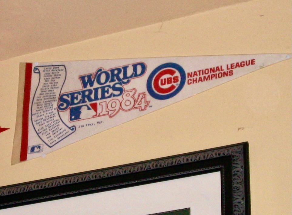 bradleytg's tweet photo. @MartyCaswell Proudly displayed inside Murphy's... https://t.co/HZ6kacHPLw