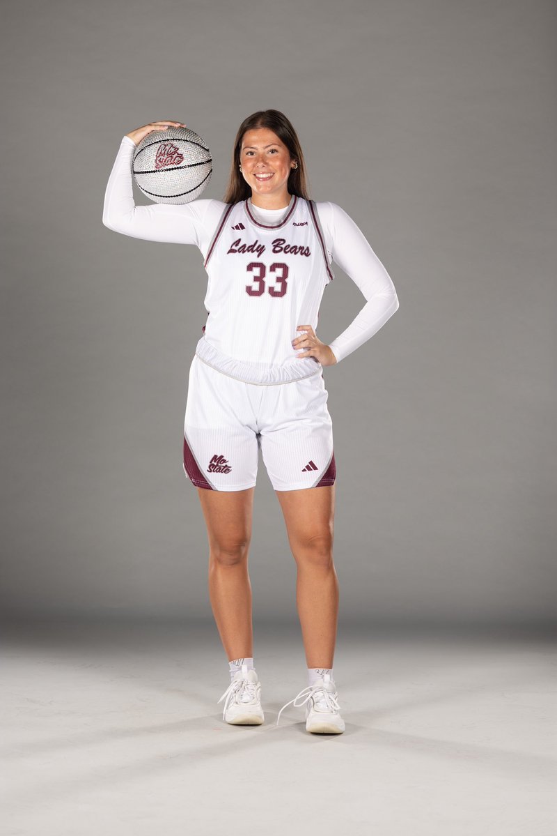 MoStateWBB's tweet image. Did someone say 3️⃣3️⃣ days until tipoff? 🤩

#LadyBears | #WeAreMoState