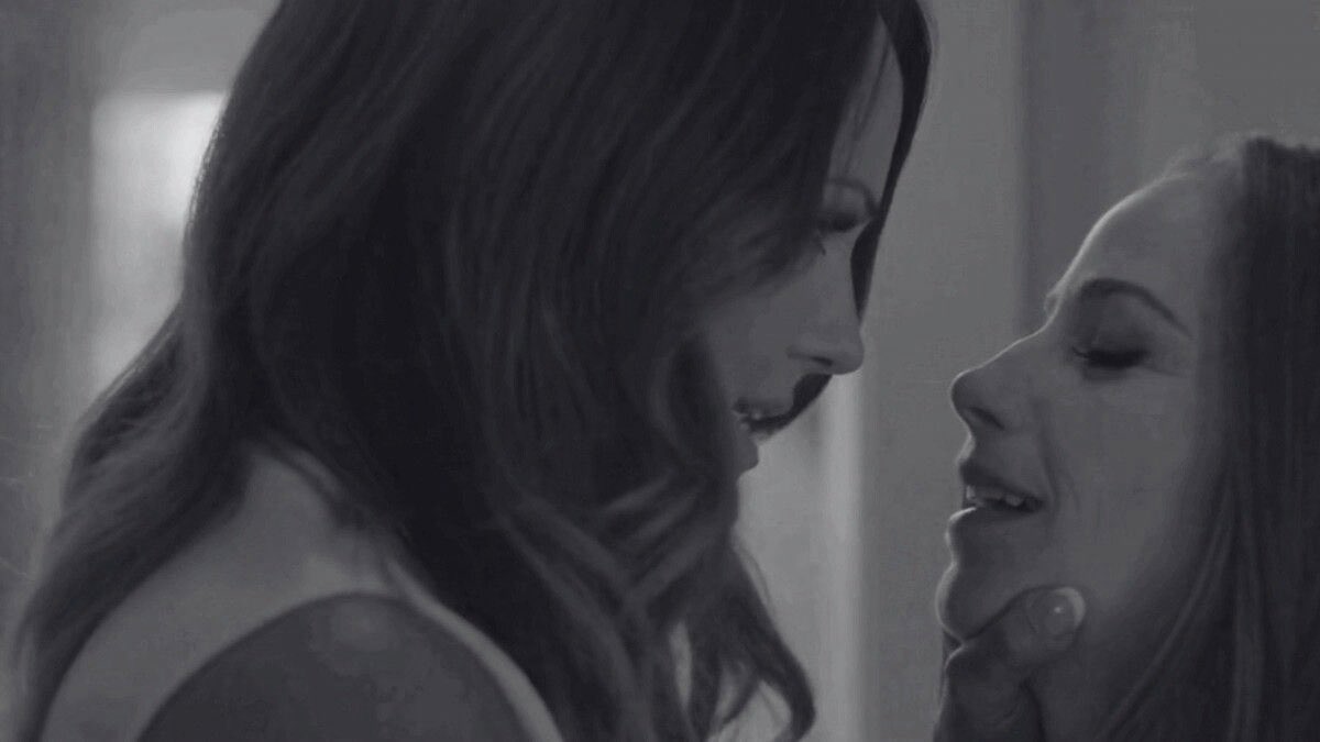 MapleBrookViper's tweet image. I ᗷEᒪIEᐯE Iᑎ ᗪOIᑎG ᗯᕼᗩTEᐯEᖇ TᕼE ᖴᑌᑕK I ᗯᗩᑎT

——————————————————
the hunting wives verse. au sl. mdni. mature &amp;amp; triggering themes. literate &amp;amp; descriptive. 21+