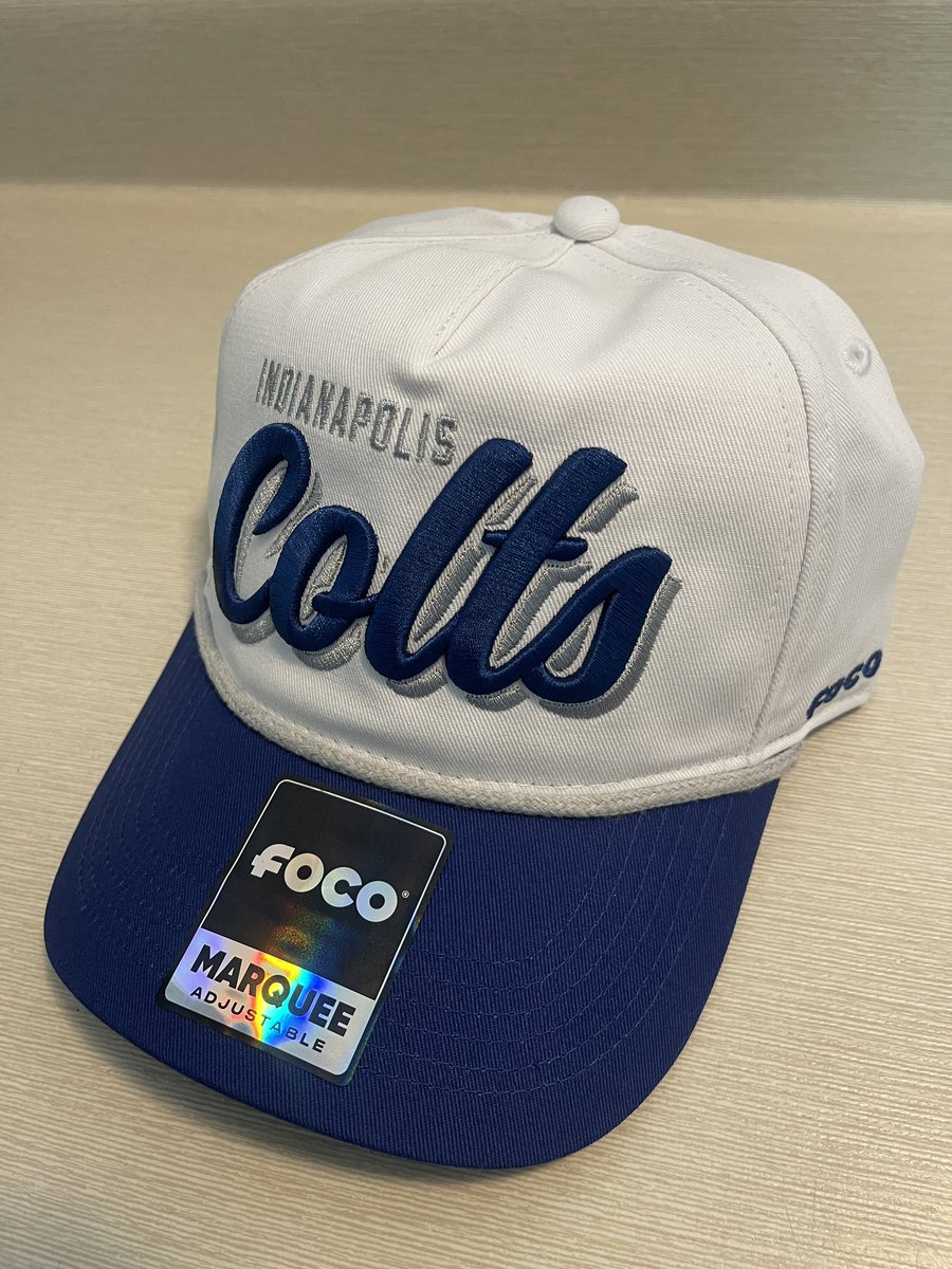tayxwills's tweet photo. Got the cutest hat in the mail from my friend Kat at @FOCOusa 💙🥶 it’s my new favorite!
#teamFOCO #ForTheShoe https://t.co/pgtnEQ5ozn