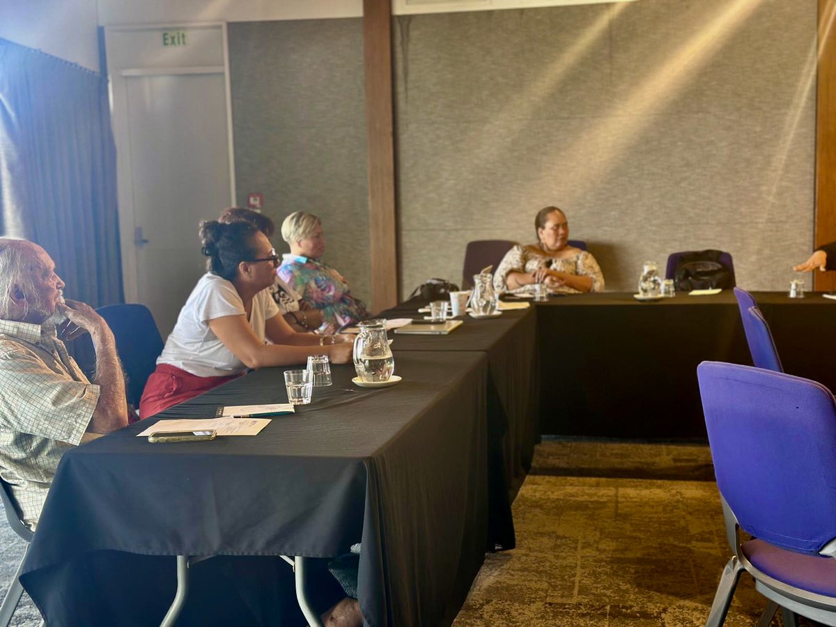 Niue &amp; the UN signed the CIP 2025–2027, a roadmap under People, Planet, Prosperity &amp; Peace. The Resident Coordinator's visit also included dialogue with Civil Society to promote inclusive development. 🇳🇺🇺🇳🤝