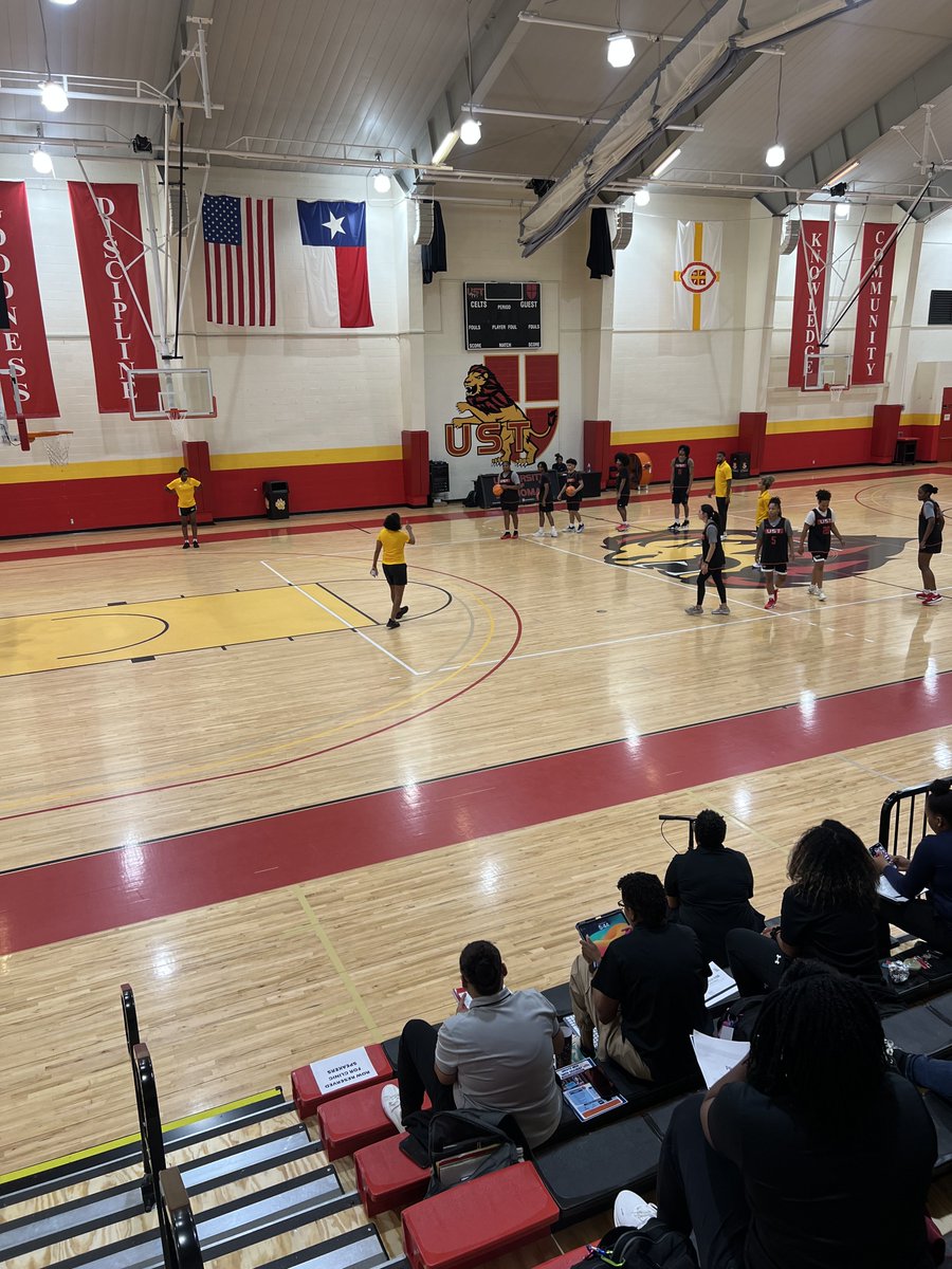 CoachkellenH's tweet photo. Always learning. New season loading—21 days. ⁦#GHAGBA ⁦@GRHSLonghornGBB⁩ https://t.co/D8LYbJRgJn