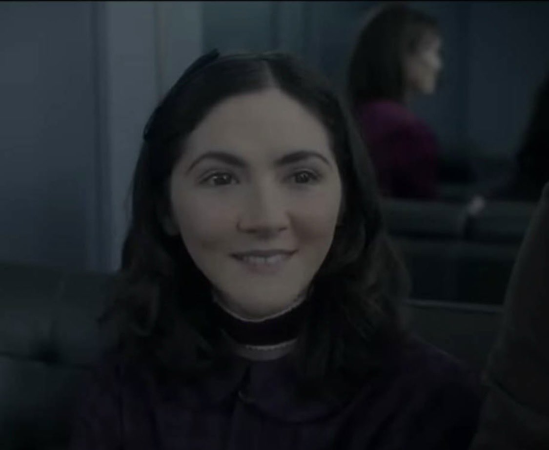 Sustaita tweet media