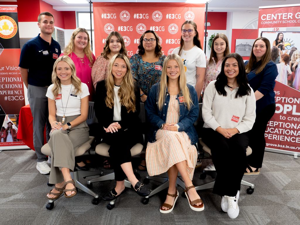 center_grove's tweet image. 🍎 This morning, Center Grove Schools held a breakfast to show our appreciation for our student teachers! Those who could attend spent time talking with our exceptional elementary principals. We look forward to seeing their continued success. 

#FutureEducators