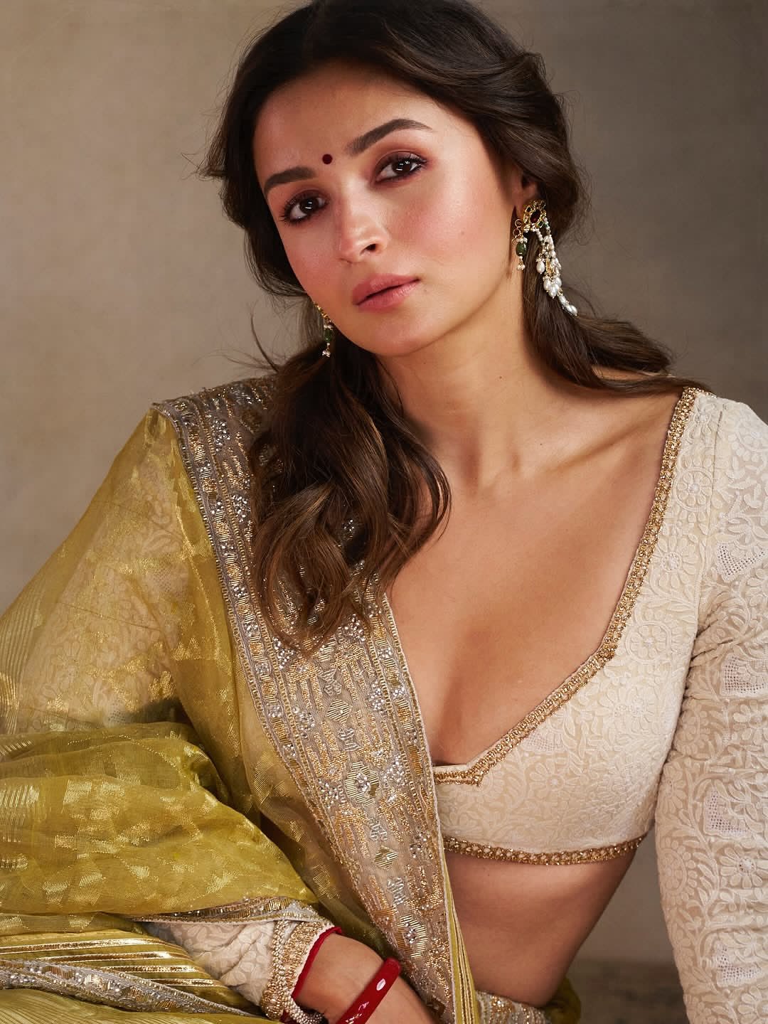 G2N_6XKaIAQ9ubP?format=jpg&name=large