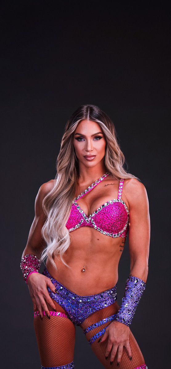 ItzVarun_____'s tweet image. Charlotte Flair Wallpaper! 👸