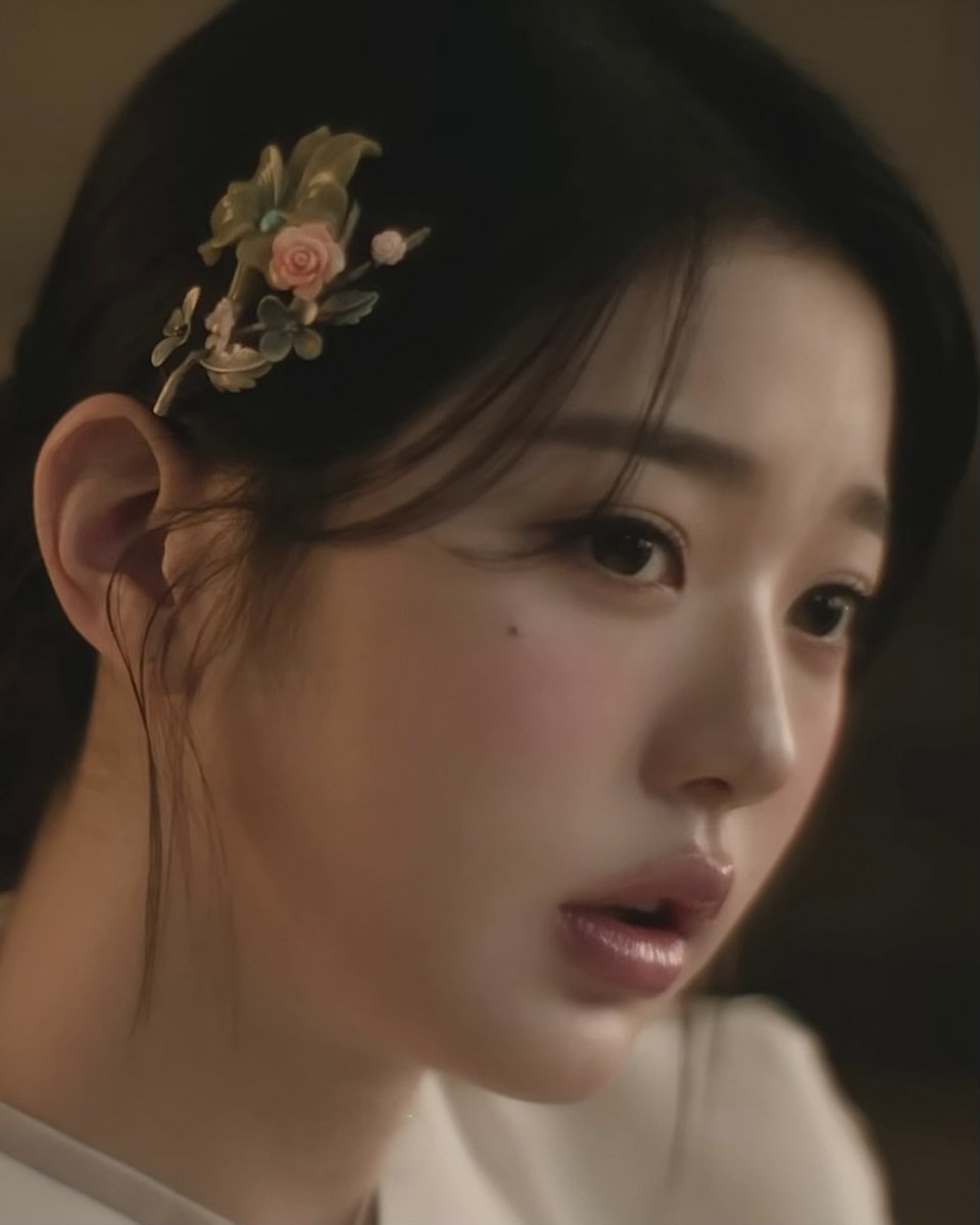 She is so pretty 💞 #장원영