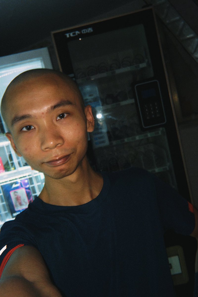 臭猴子黑皮小華 tweet media