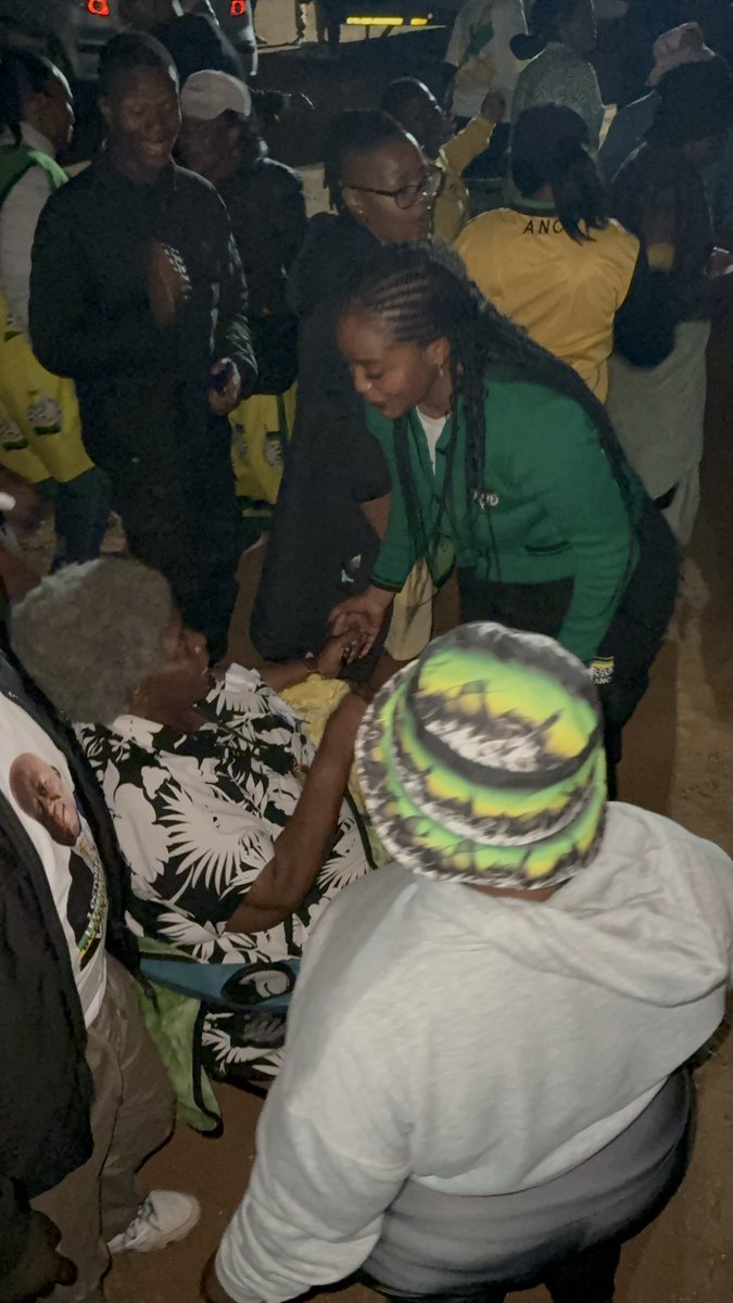 Tlangi Mogale: CoT MMC Roads&Transport🖤💚💛 🇿🇦 tweet media