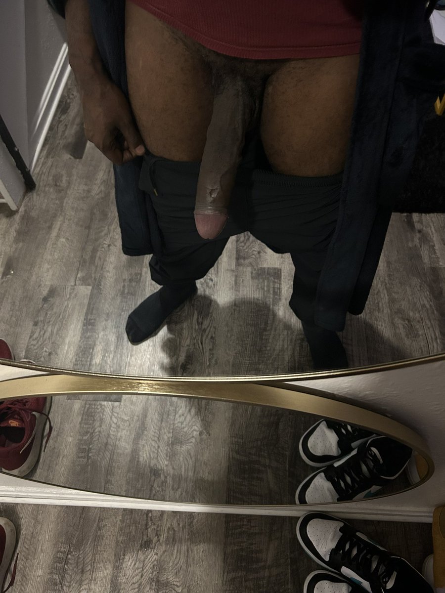 krischillin1's tweet photo. Dick ain’t buss all mf week. https://t.co/IEX8CetB16