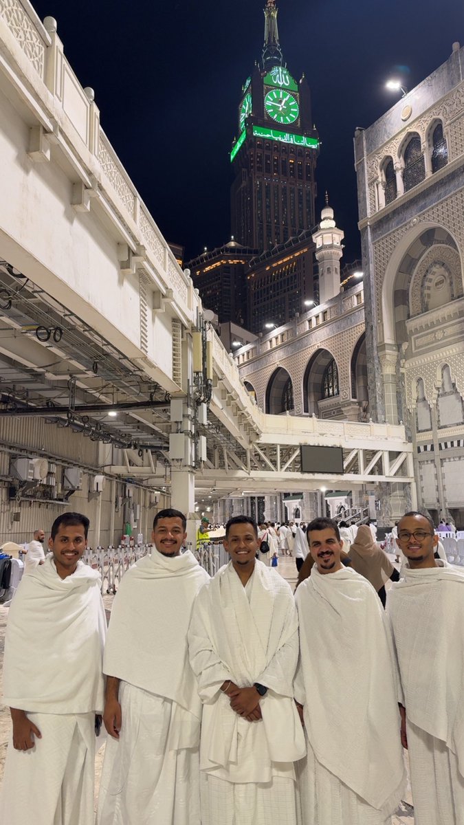 NXIXF_'s tweet photo. اللَّهُمَّ تقبَّل مِنَّا وعافِنا واعفُ عنَّا، واجعل عمرتنا مبرورة وسعينا مشكوراً وذنبنا مغفوراً. https://t.co/0h5skeJRMy