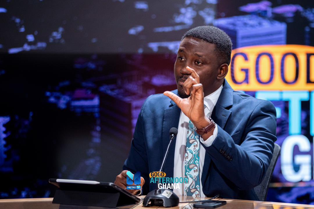 kipomantu's tweet image. It was an insightful time on @metrotvgh with @AAA_Grey where we discussed the core mandate of the Ghana Medical Trust Fund. We are committed to ensuring that our solutions make a lasting difference in the lives of Ghanaians everywhere. 🇬🇭✨ 

#MahamaCares #HealthcareForAll