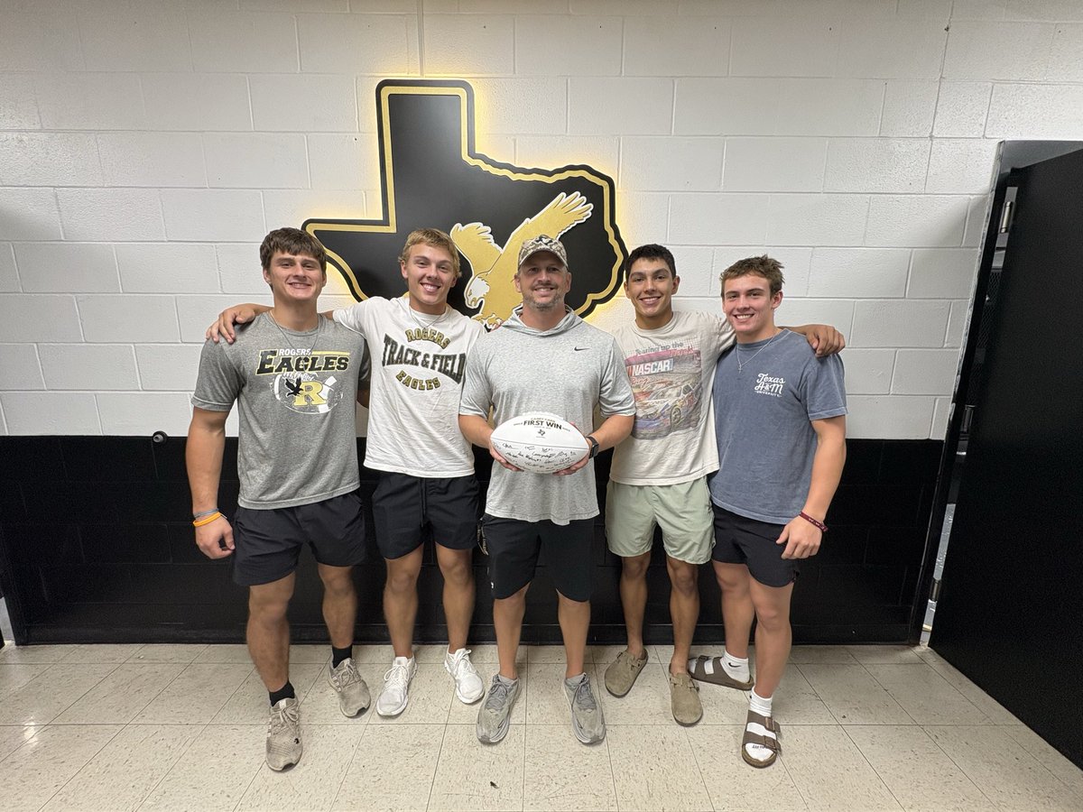 Rogers Athletics (@rogerseagleswar) on Twitter photo It’s a few weeks late, but we as an athletic department are so incredibly excited to have <a href="/coachcarr1118/">Casey Carr</a> here and what he has already brought to this program.
Congrats on your first (plus the 2nd, 3rd, & 4th) win as a HC!
Keep it rolling 🦅
#WAR #RAPTORS It’s a few weeks late, but we as an athletic department are so incredibly excited to have <a href="/coachcarr1118/">Casey Carr</a> here and what he has already brought to this program.
Congrats on your first (plus the 2nd, 3rd, & 4th) win as a HC!
Keep it rolling 🦅
#WAR #RAPTORS