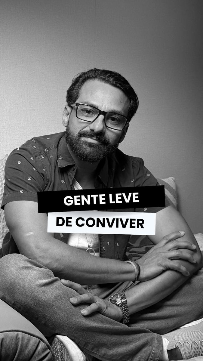 SegismarBergass's tweet photo. Há pessoas que são como respiro em meio ao peso do cotidiano.
Presenças leves, que oferecem delicadeza sem cobrança, generosidade sem espetáculo, atenção sem ostentação.
Elas nos lembram que o convívio pode ser simples, e ainda assim profundo.
@segismar_bergasse https://t.co/iMZzt9ZJKz