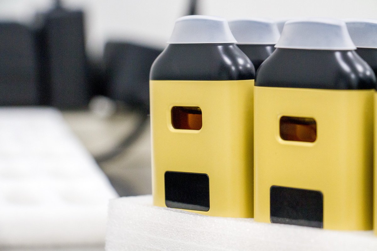 Check out our 2g live resin 3rd Coast Genetics Black Truffle vapes launching next week 🙏