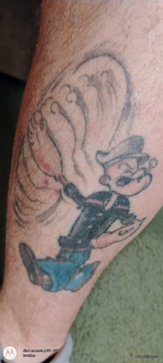 bwdrlne's tweet photo. https://t.co/QcP7dGm23y Just sharing something that I adore, Popeye and his twister punch. Probably needs a touch up. Artist was very talented who drew this, he knew exactly what I wanted. https://t.co/9OTfPTQfP5