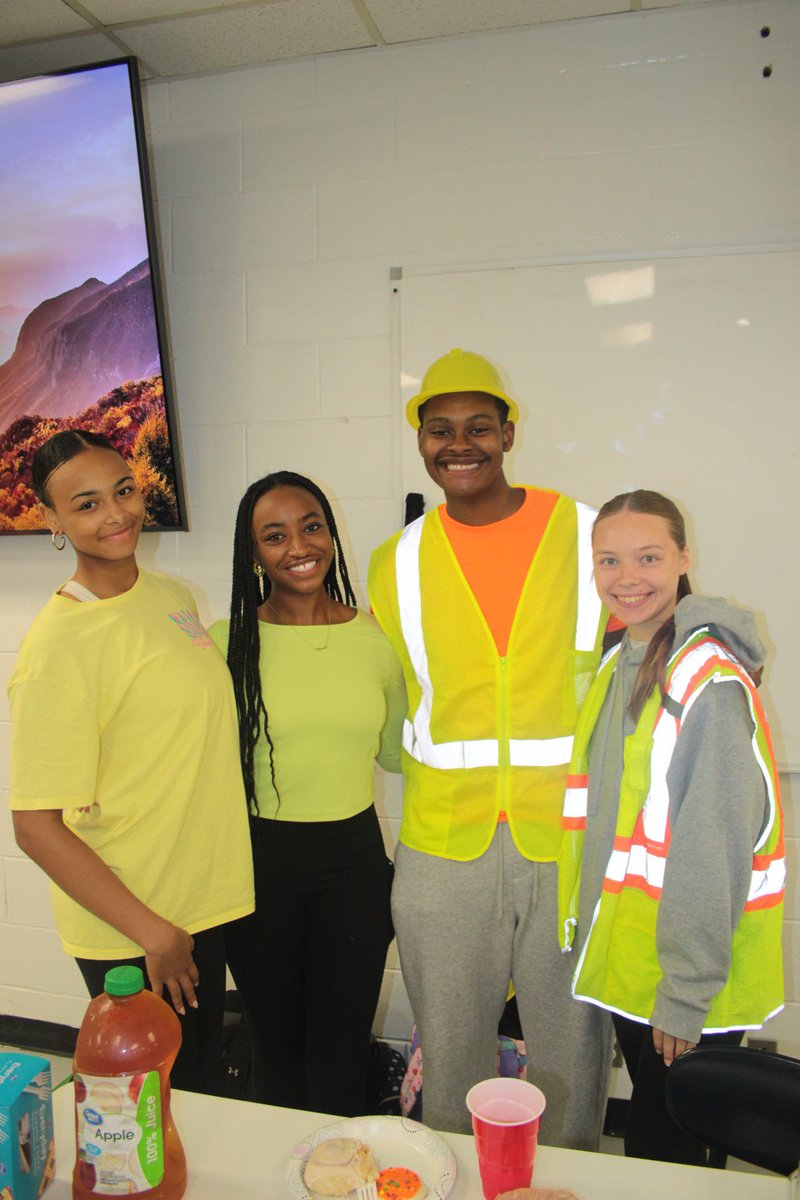 OHS Student Council tweet media