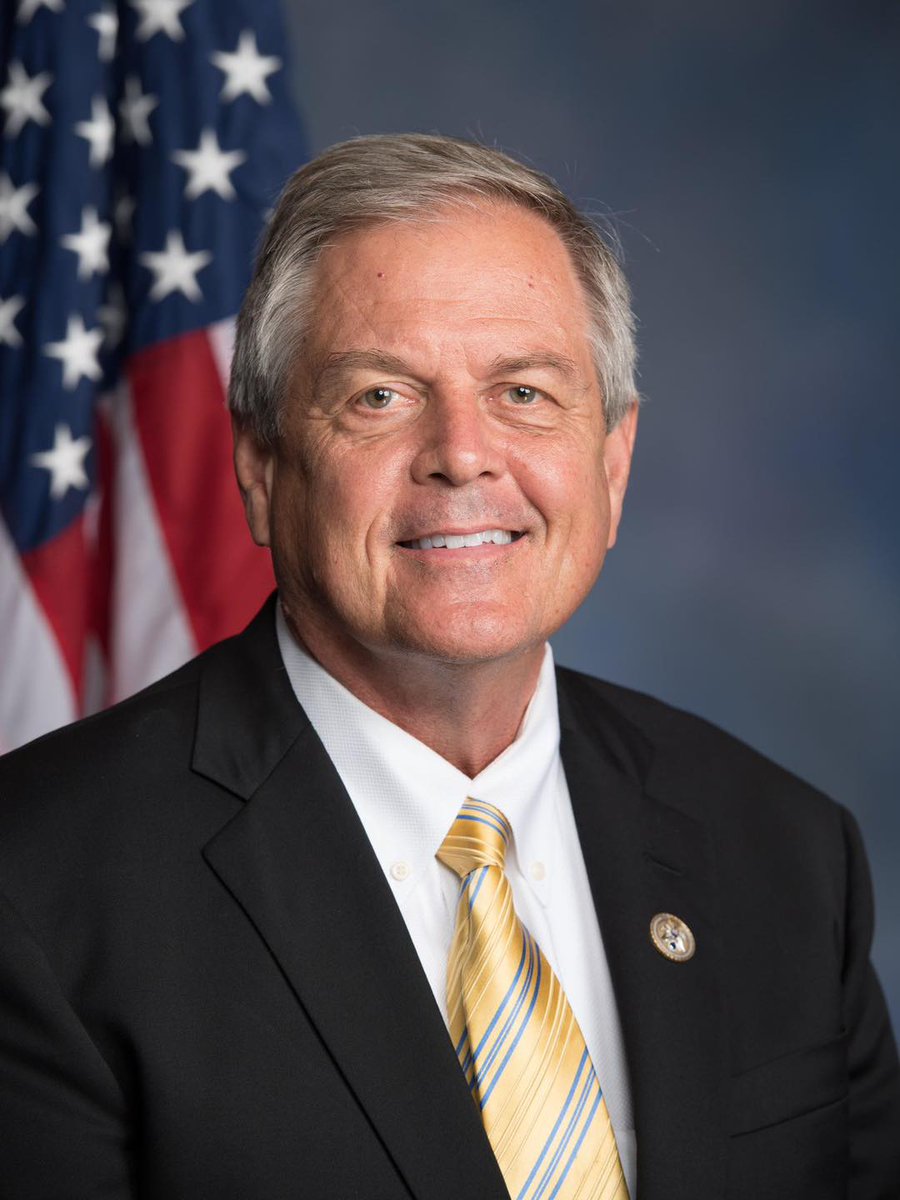 DOGEQEEN's tweet photo. Congressman Ralph Norman (R-SC) files to abolish paychecks for members of Congress during a government shutdown.

"No backpay either”… 

Do you support this? https://t.co/FyXzpnEtIV