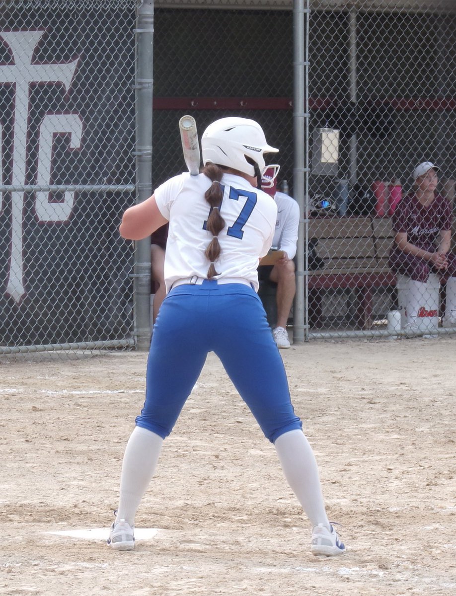 MeredithThoms's tweet photo. My sophomore season recap!

Team
—Class 5A State Champions 
—40-5 overall record
—CIML Conference Champs 

Individual 
—Hit .410 for season &amp; .437 in CIML conference games
—CIML - 2nd team All Conference 
—All Tournament team at IGHSAU State tournament
—IGCA - 3rd team All State https://t.co/vgEfDwdKsr