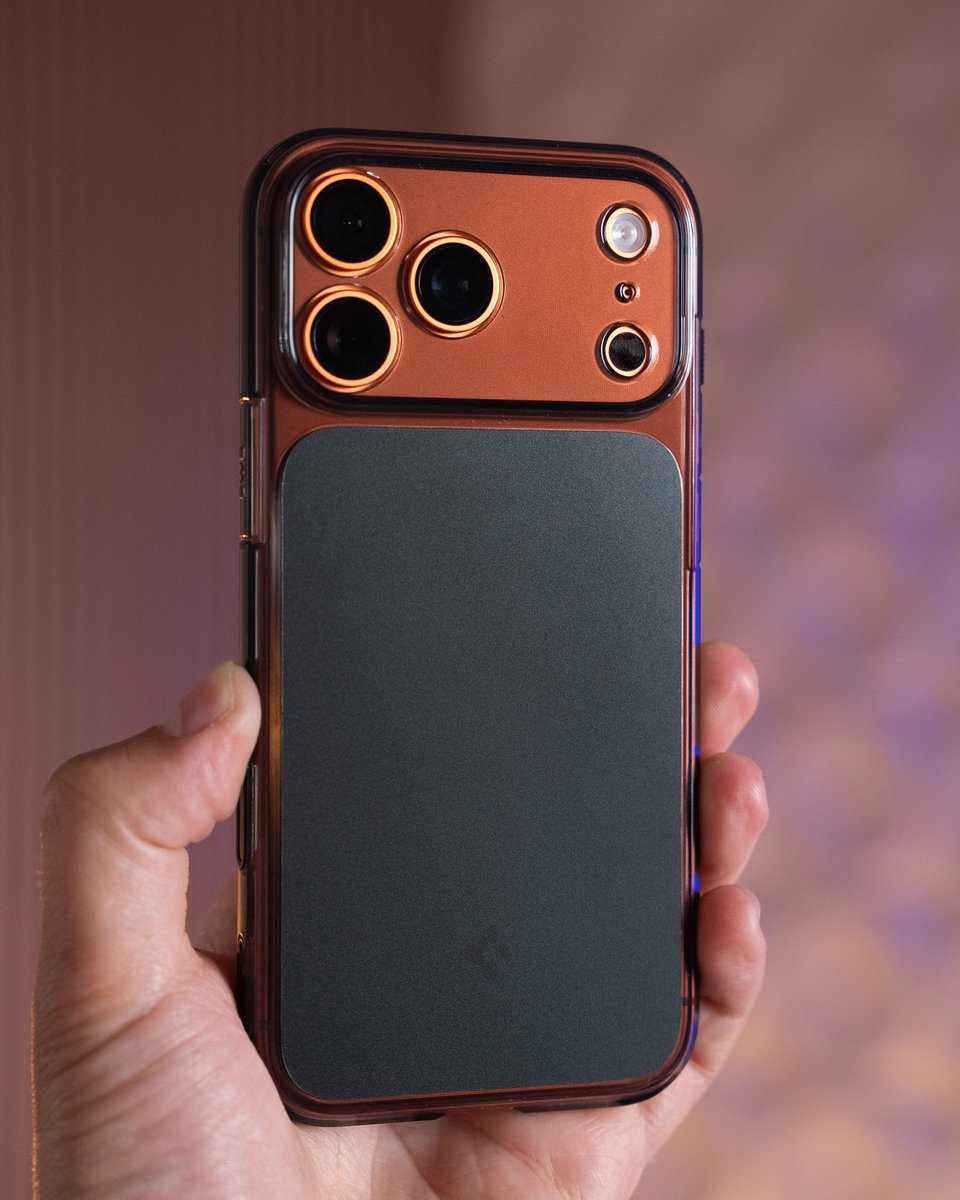 VadimYuryev's tweet image. Update: Found a potential solution!

Dark Clear case from @spigen 

cuts down on the orange and I like that black MagSafe window.