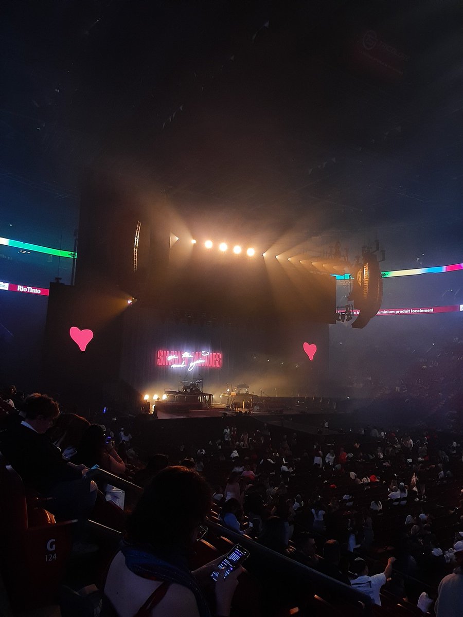 satellitekarma's tweet photo. can't wait ❤ @ShawnAccess @ShawnMendes #otramontreal https://t.co/I4ix2C7SM2