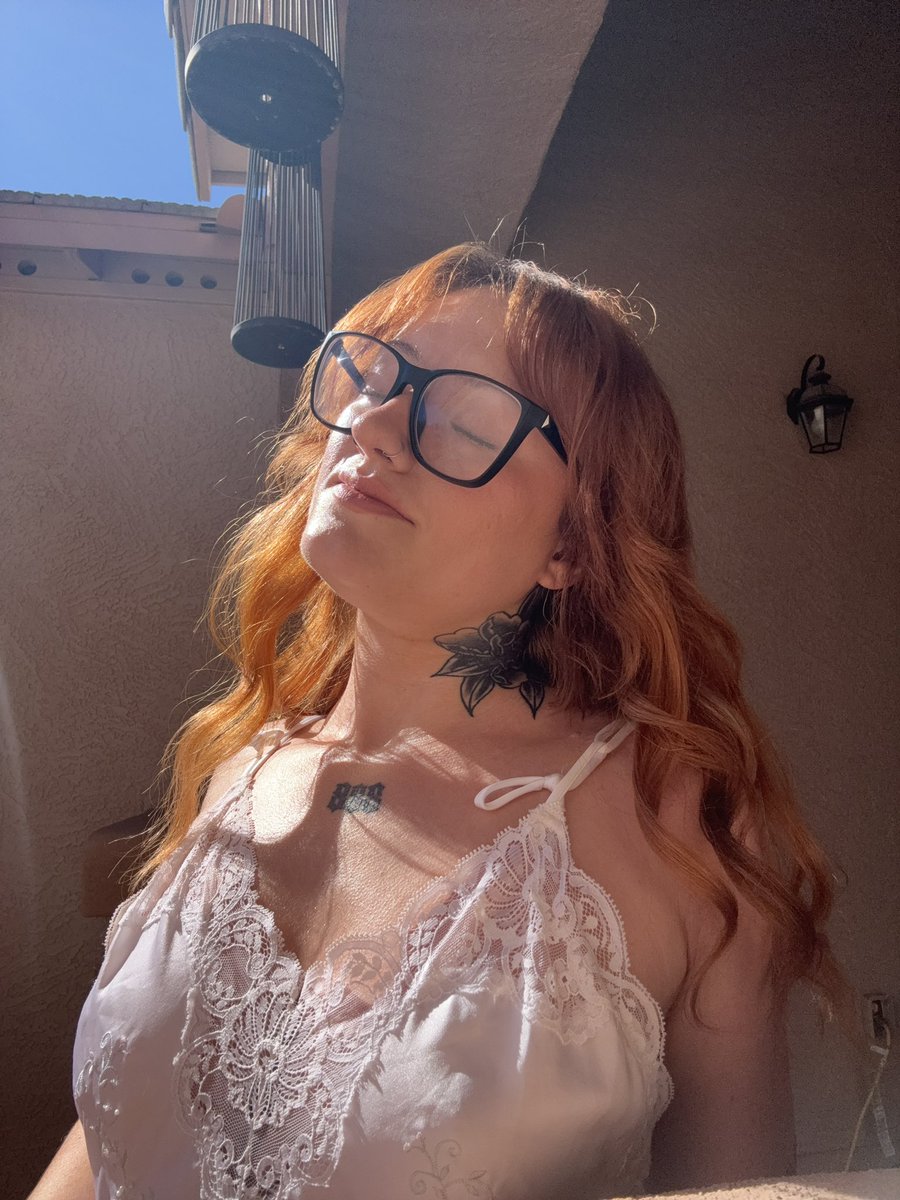 God forbid this lover girl catches a vibe
