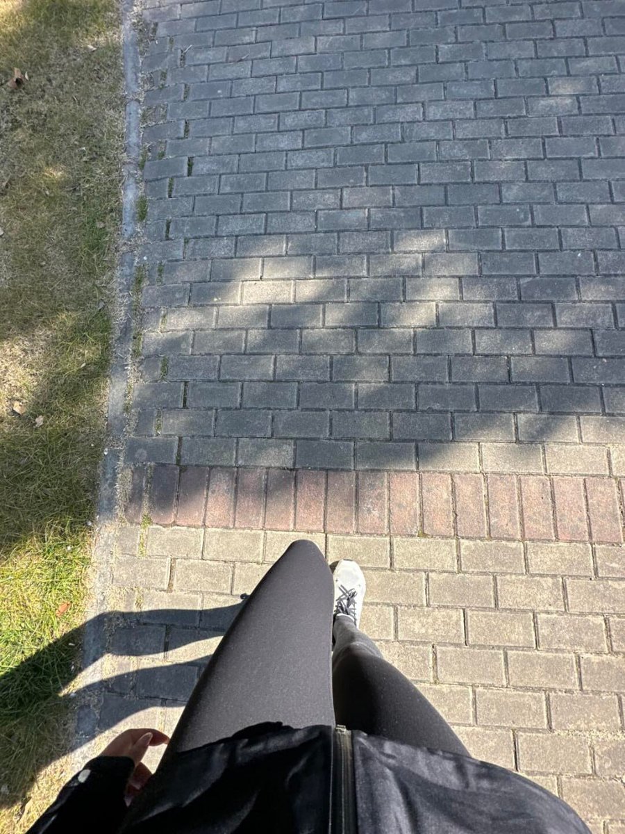 Game68636786's tweet photo. Running clears my mind and fuels my soul. ✨👟 https://t.co/wuvNBi6rsD