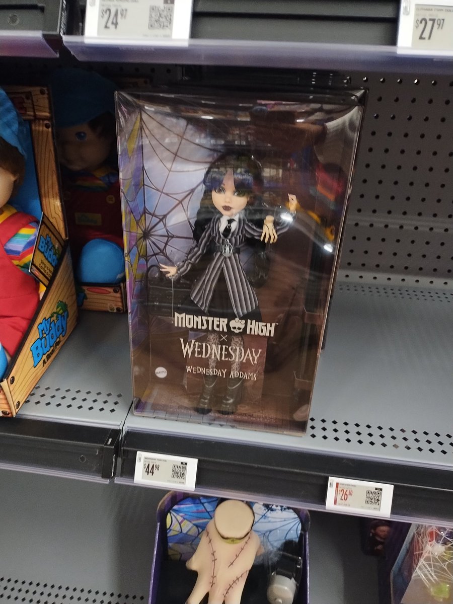 I haven't been out looking for dolls in a while!!