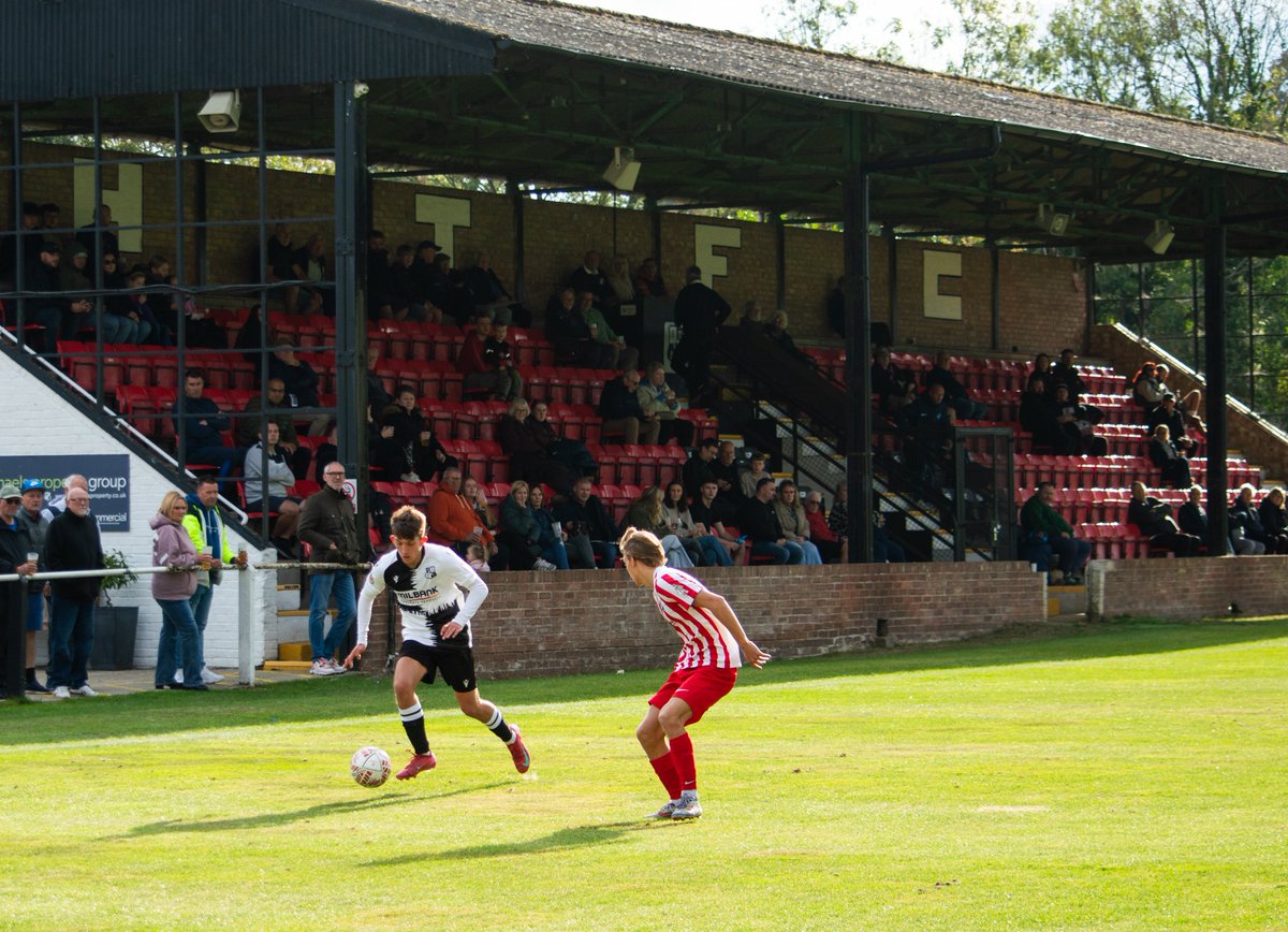 📸Matchday Photos  

flic.kr/s/aHBqjCvX4m

<a href="/HalsteadTownFC/">Halstead Town FC</a> 2
<a href="/BHFC_1st/">Buckhurst Hill FC 1st</a> 1
<a href="/EssexSenior/">Essex Senior League</a> 

📅Saturday 27th September 2025
🏟️Milbank Stadium, Rosemary Lane