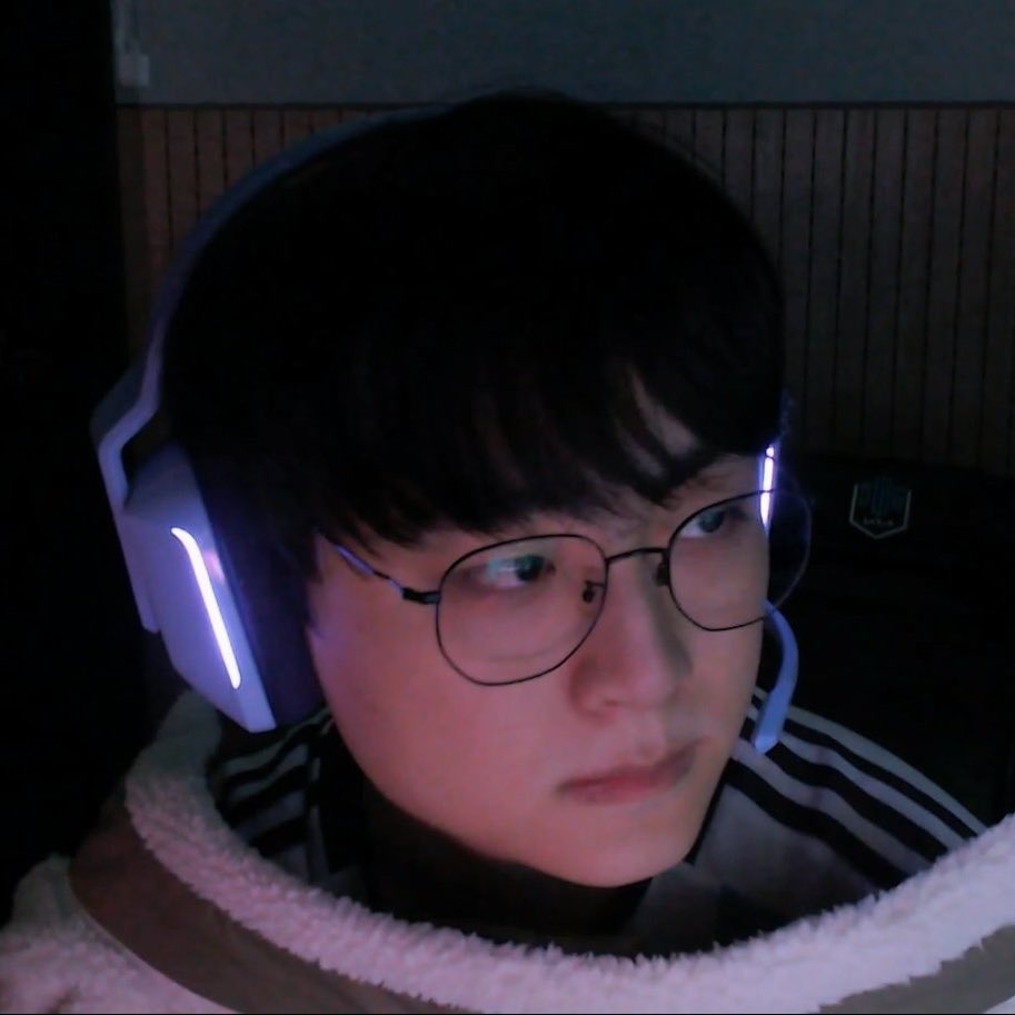 갤러리에애햄의악마봉인해둠